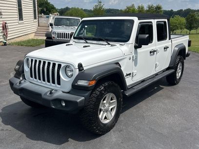 Used 2020 Jeep Gladiator Sport w/ Quick Order Package 24S