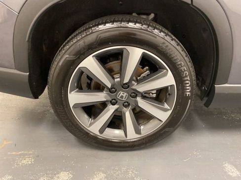 Certified 2024 Honda Pilot Elite image 32