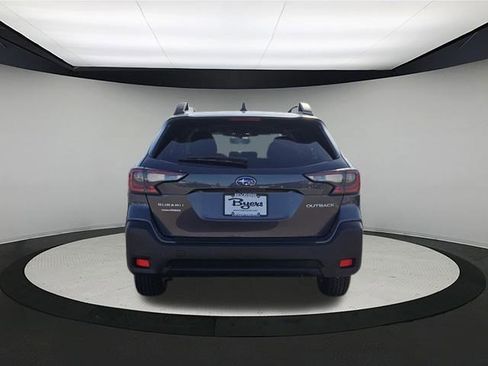 Certified 2025 Subaru Outback Premium w/ Popular Package #1A image 6