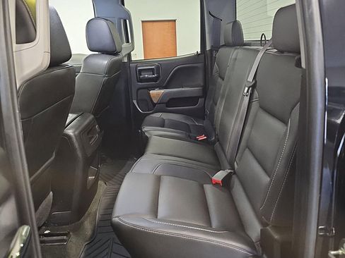 Used 2017 Chevrolet Silverado 2500 LTZ w/ LTZ Plus Package image 29