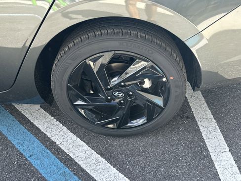 New 2026 Hyundai Elantra Sport FWD image 10