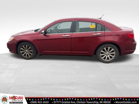 Used 2013 Chrysler 200 Limited image 5