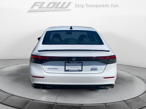 Used 2025 Honda Accord Sport image 8