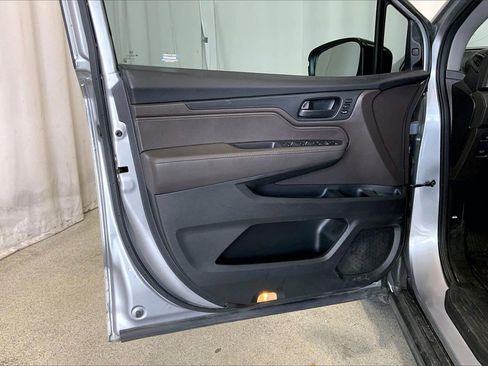 Used 2018 Honda Odyssey EX-L image 20