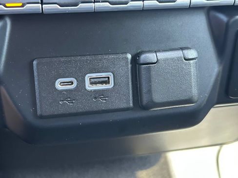 Used 2019 GMC Sierra 1500 SLE w/ SLE Value Package RWD image 28