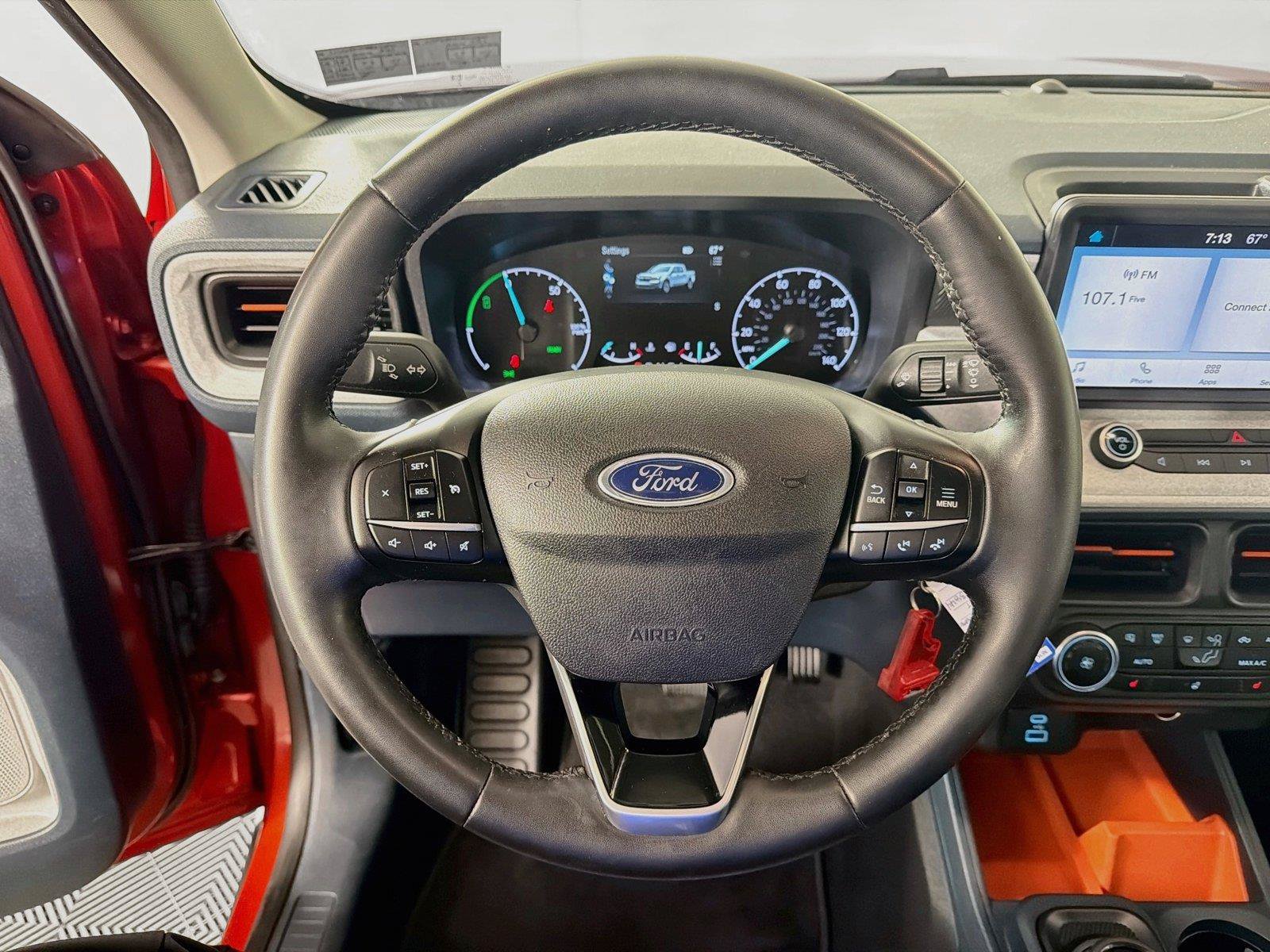 Used 2023 Ford Maverick XLT w/ XLT Luxury Package FWD image 3