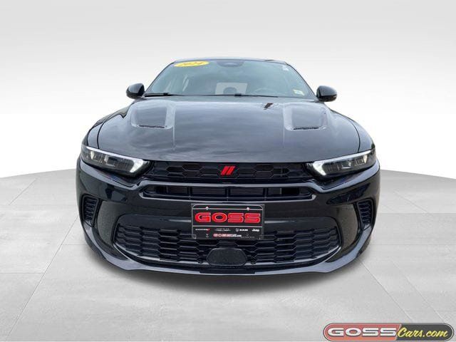 Used 2024 Dodge Hornet R/T w/ R/T Blacktop Package AWD/4WD image 2