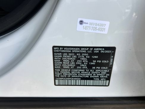 Used 2023 Volkswagen Atlas SE image 24