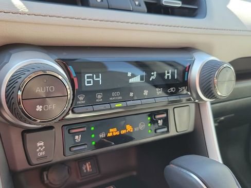 Used 2025 Toyota RAV4 Limited w/ Advanced Technology Package image 23