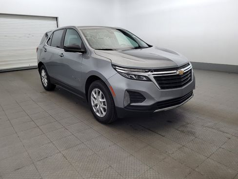Used 2024 Chevrolet Equinox LT AWD/4WD image 13