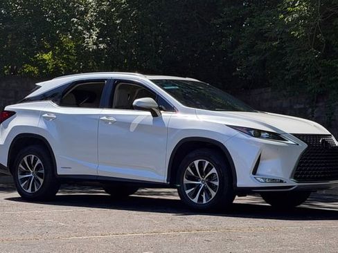 Used 2022 Lexus RX 450h AWD w/ Premium Package image 2
