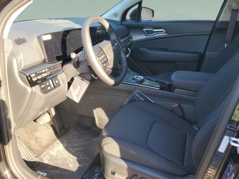 New 2026 Kia Sportage S AWD/4WD image 18
