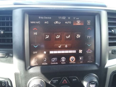 Used 2015 RAM 1500 Big Horn image 24