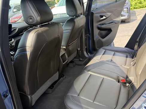 Used 2025 Buick Envista Sport Touring w/ Convenience I Package FWD image 26