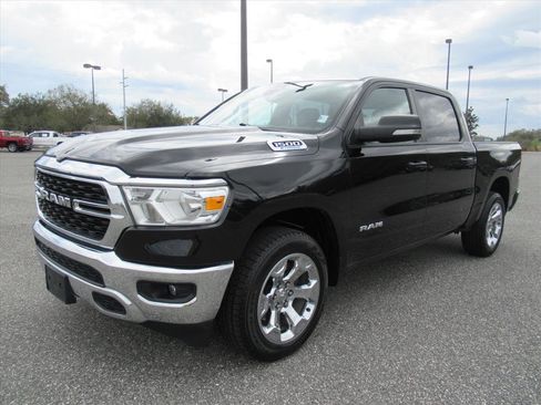 Used 2022 RAM 1500 Big Horn image 3