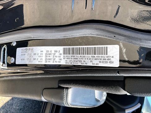 Used 2016 Jeep Cherokee Latitude FWD image 36