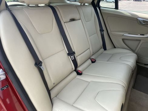 Used 2015 Volvo V60 T5 Premier AWD/4WD image 15