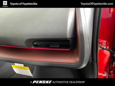 New 2026 Toyota Prius Plug-In Hybrid FWD image 10