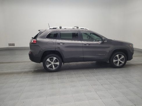 Used 2019 Jeep Cherokee Limited w/ Luxury Group image 10