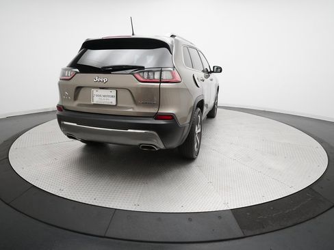 Used 2020 Jeep Cherokee Limited image 35