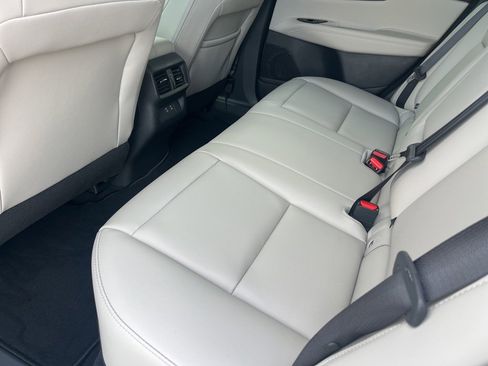 Used 2025 Nissan Murano SV image 31