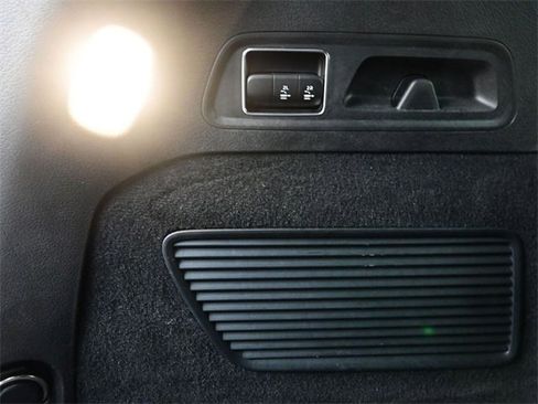 Used 2022 Mercedes-Benz GLS 450 4MATIC image 26