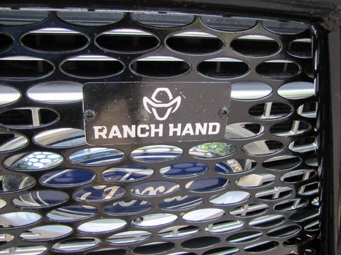 Used 2019 Ford F250 Platinum w/ Platinum Ultimate Package AWD/4WD image 40