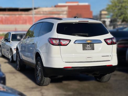 Used 2016 Chevrolet Traverse LT FWD image 6