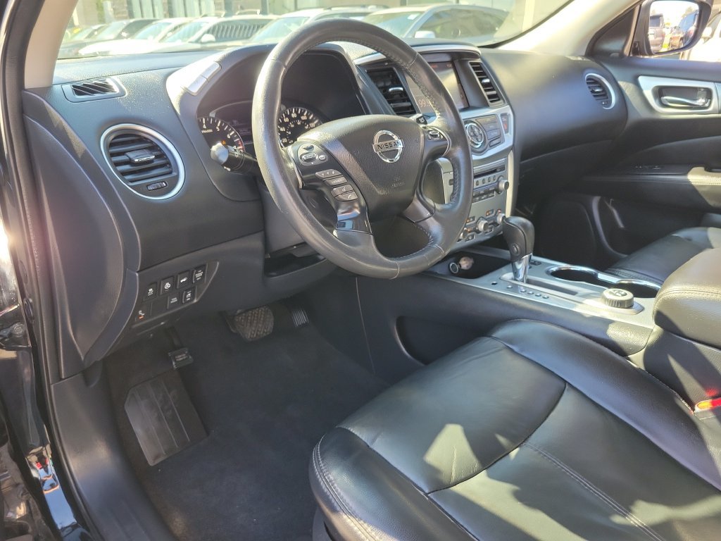 Used 2017 Nissan Pathfinder SL AWD/4WD image 22