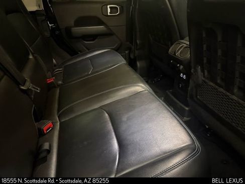 Used 2021 Jeep Wrangler Unlimited Rubicon 4xe image 27