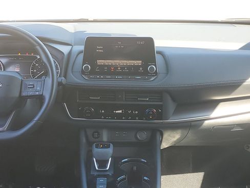 Certified 2025 Nissan Rogue SV w/ SV Premium Package FWD image 21