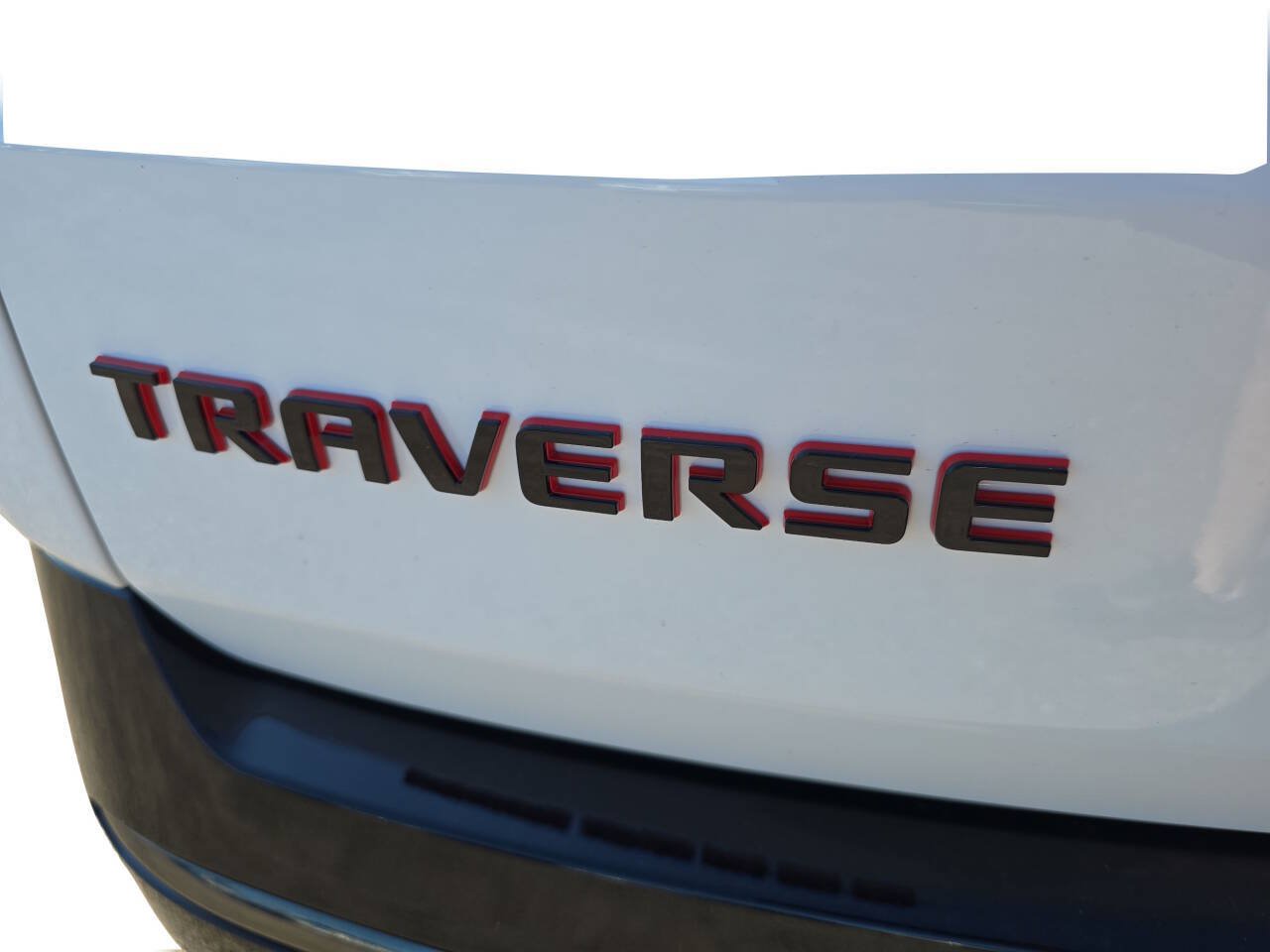 Used 2023 Chevrolet Traverse Premier w/ Redline Edition AWD/4WD image 23