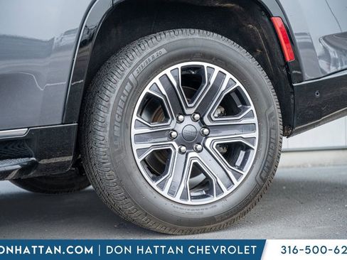 Used 2022 Jeep Wagoneer Series III w/ Convenience Group I image 37