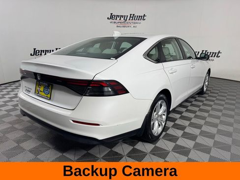 Used 2023 Honda Accord LX image 7