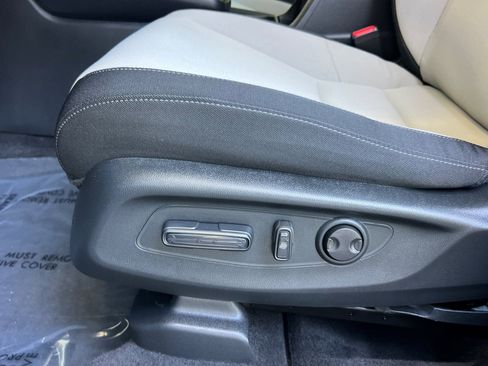 Used 2023 Honda CR-V EX image 14