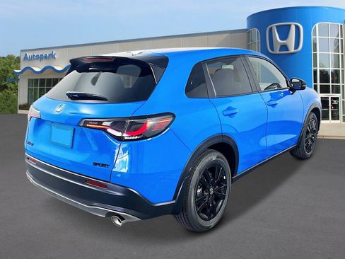 New 2026 Honda HR-V Sport image 4