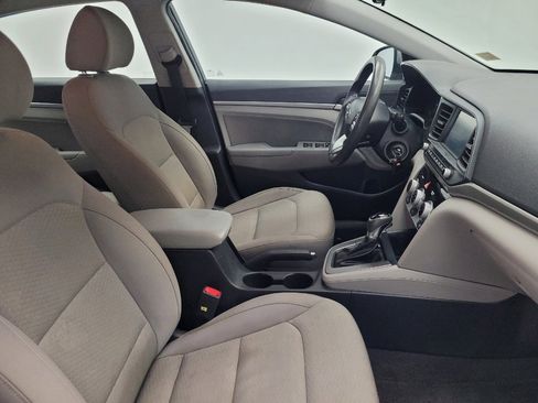 Used 2019 Hyundai Elantra SEL FWD image 21
