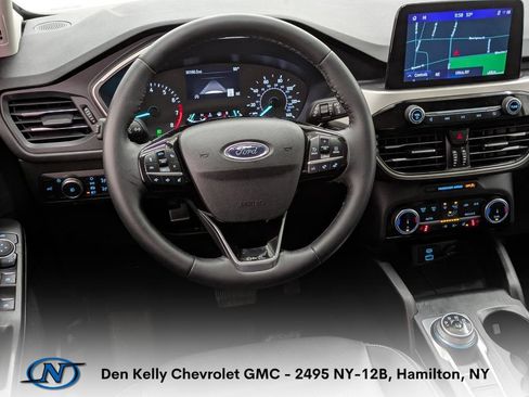 Used 2022 Ford Escape SEL AWD/4WD image 4