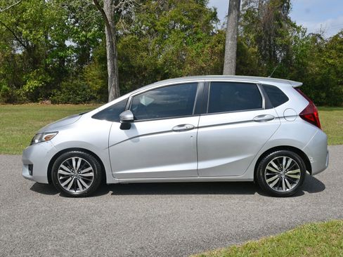 Used 2015 Honda Fit EX image 2