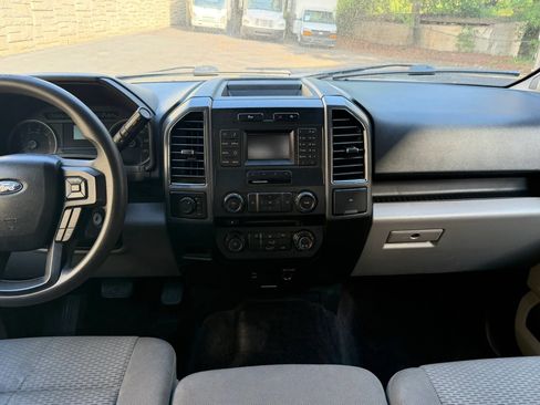Used 2017 Ford F150 XLT AWD/4WD image 19