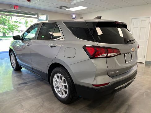 Used 2024 Chevrolet Equinox LT AWD/4WD image 3