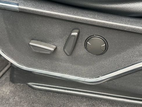 Used 2024 Ford F150 Lariat image 26