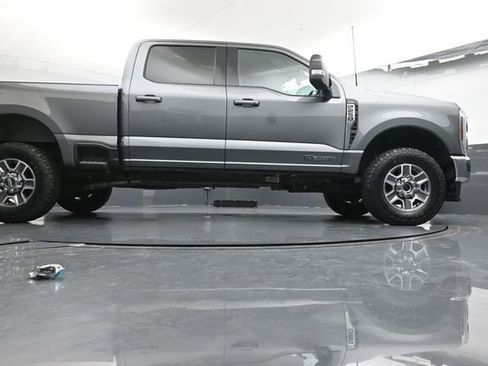 Used 2024 Ford F250 Lariat AWD/4WD image 31