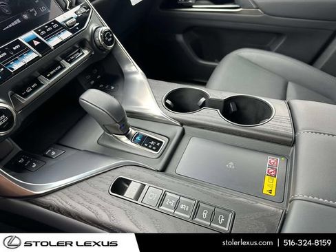 Certified 2025 Lexus LX 700h Overtrail AWD/4WD image 32
