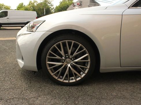 Used 2017 Lexus IS 200t RWD image 11