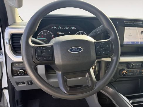 Used 2023 Ford F350 XLT AWD/4WD image 13