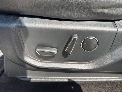 Used 2017 Ford F250 Lariat w/ Lariat Ultimate Package image 10