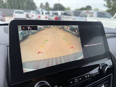 Used 2023 Nissan Armada SV RWD image 29