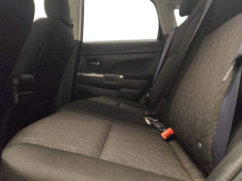 Used 2021 Mitsubishi Outlander Sport SE FWD image 18