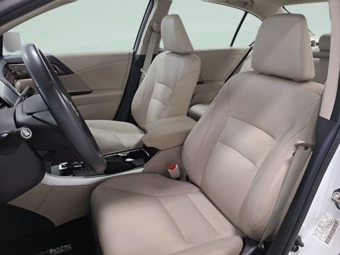 Used 2016 Honda Accord EX-L image 18